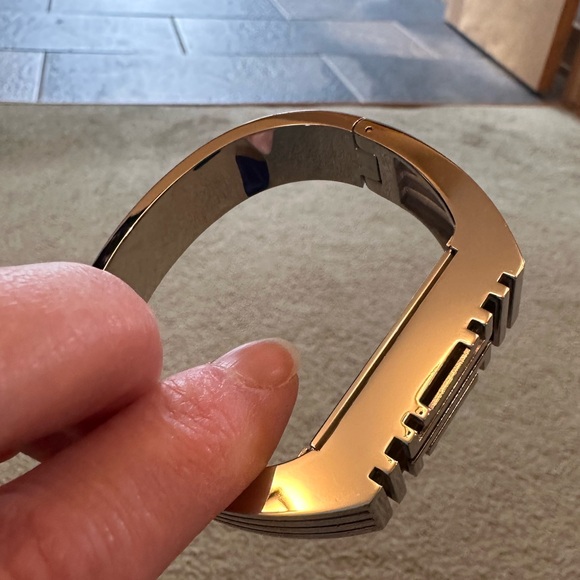 Tory Burch Fitbit bracelet, silver - Picture 6 of 9